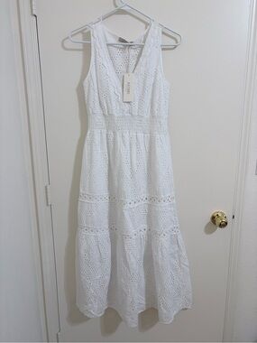 Astrid White Eyelet V‑Neck Midi Dress